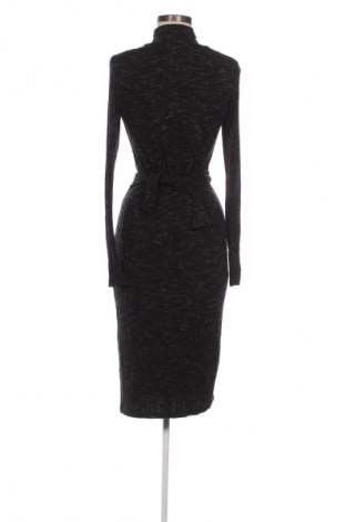 Šaty  F&F, Velikost M, Barva Vícebarevné, Cena  495,00 Kč