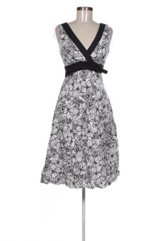 Kleid F&F, Größe M, Farbe Mehrfarbig, Preis 19,95 €