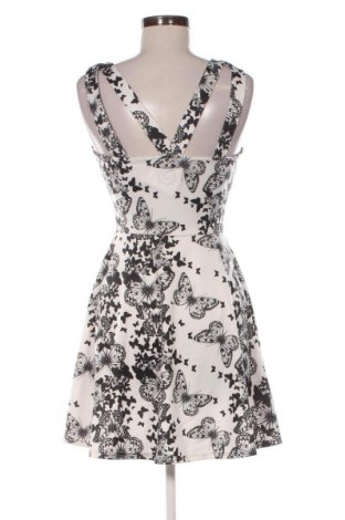 Šaty  Fb Sister, Velikost S, Barva Vícebarevné, Cena  495,00 Kč