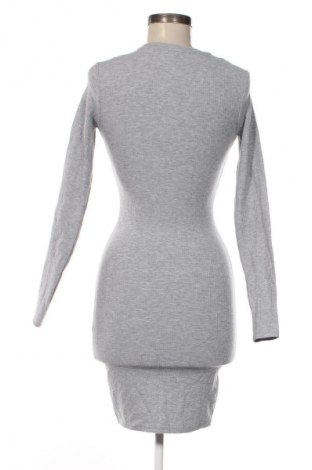 Рокля Fb Sister, Размер XS, Цвят Сив, Цена 4,60 €