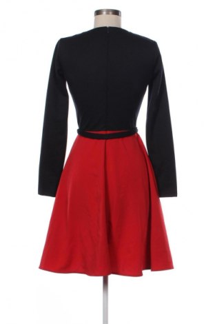 Ruha Feylin, Méret S, Szín Piros, Ár 7 800 Ft