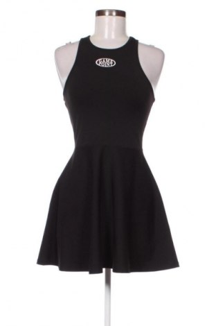 Рокля Gina Tricot, Размер S, Цвят Черен, Цена 26,98 лв.