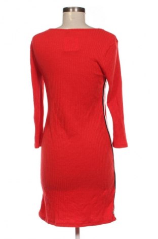 Šaty  Gina Tricot, Veľkosť M, Farba Červená, Cena  8,95 €