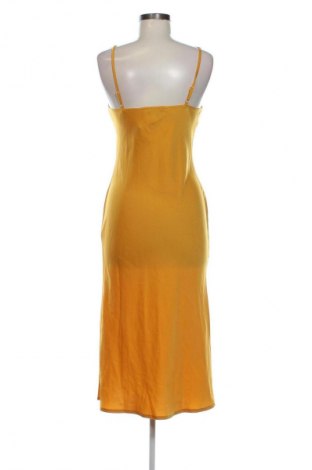 Šaty  Girls On Film, Veľkosť M, Farba Žltá, Cena  19,95 €