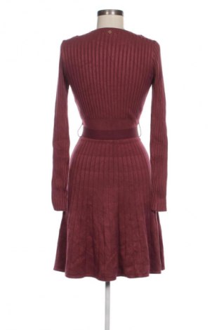 Kleid Guess, Größe M, Farbe Rot, Preis € 45,99