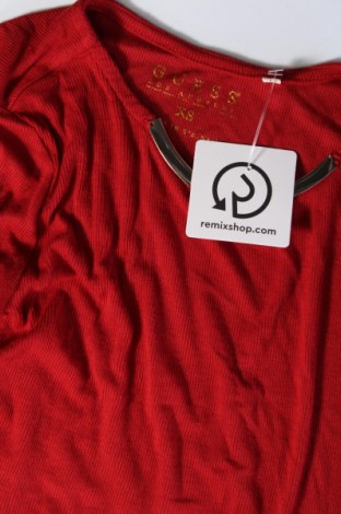 Ruha Guess, Méret XS, Szín Piros, Ár 20 281 Ft