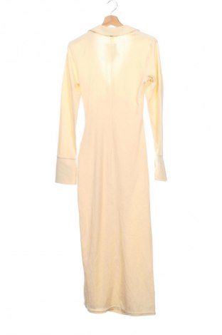 Rochie H&M, Mărime S, Culoare Ecru, Preț 101,99 Lei