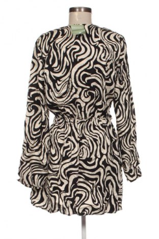 Kleid H&M, Größe M, Farbe Mehrfarbig, Preis 27,99 €