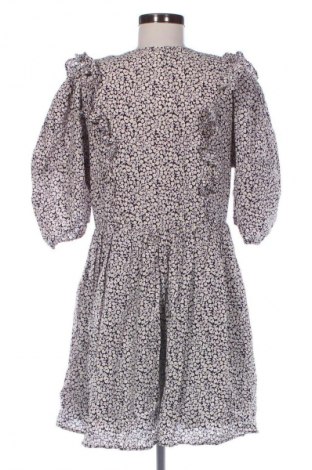 Рокля H&M, Размер M, Цвят Многоцветен, Цена 39,00 лв.