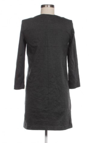Рокля H&M, Размер S, Цвят Сив, Цена 11,99 лв.