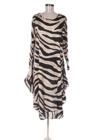 Šaty  H&M, Velikost 3XL, Barva Vícebarevné, Cena  495,00 Kč