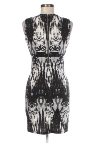 Šaty  H&M, Velikost S, Barva Vícebarevné, Cena  494,00 Kč