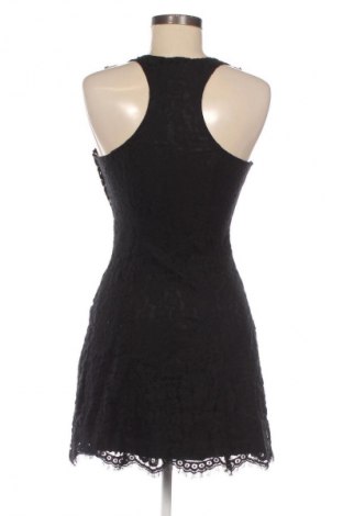 Рокля H&M, Размер S, Цвят Черен, Цена 39,00 лв.