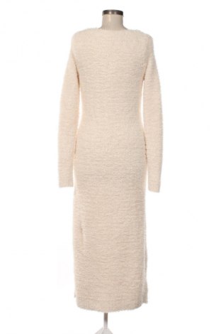 Рокля H&M, Размер M, Цвят Екрю, Цена 20,99 лв.