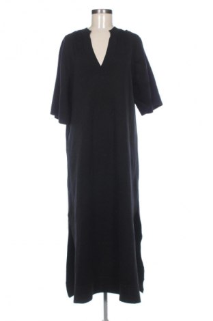 Рокля H&M, Размер XS, Цвят Черен, Цена 39,15 лв.