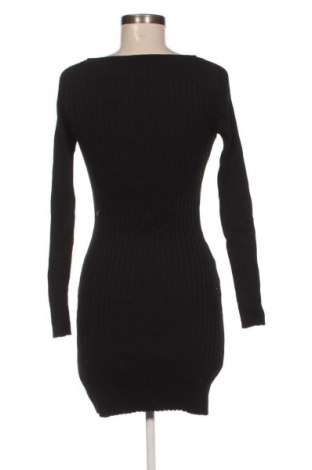 Rochie H&M, Mărime M, Culoare Negru, Preț 33,99 Lei