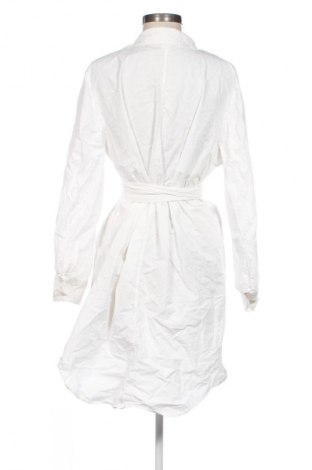 Rochie H&M, Mărime XL, Culoare Alb, Preț 102,63 Lei