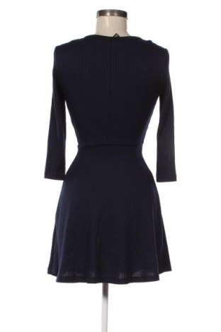 Рокля H&M Divided, Размер XXS, Цвят Син, Цена 9,99 лв.