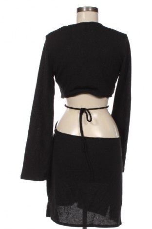 Kleid H&M Divided, Größe L, Farbe Schwarz, Preis € 8,99