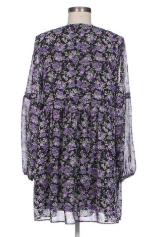 Рокля H&M Divided, Размер M, Цвят Многоцветен, Цена 39,15 лв.