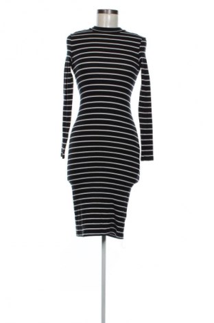 Рокля H&M Divided, Размер XS, Цвят Многоцветен, Цена 39,00 лв.