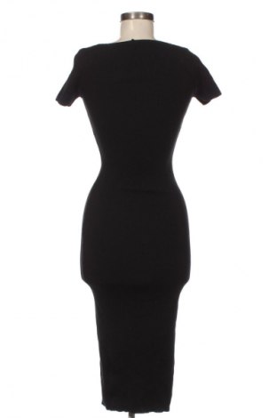 Рокля H&M Divided, Размер XS, Цвят Черен, Цена 16,99 лв.