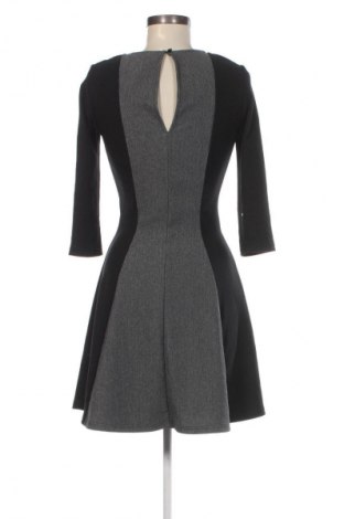 Φόρεμα H&M Divided, Μέγεθος M, Χρώμα Πολύχρωμο, Τιμή 7,99 €