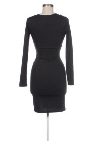 Šaty  H&M Divided, Velikost XS, Barva Černá, Cena  179,00 Kč
