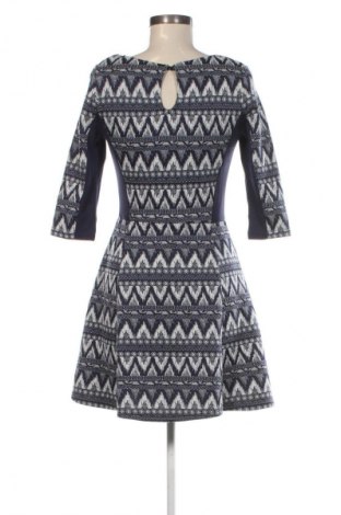 Kleid H&M Divided, Größe M, Farbe Mehrfarbig, Preis 20,90 €