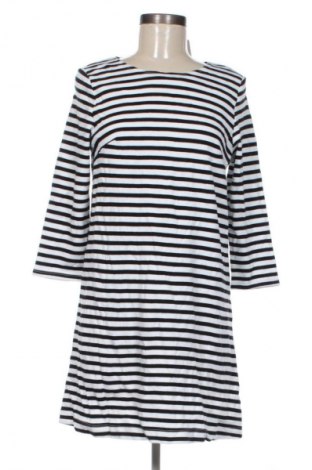 Рокля H&M L.O.G.G., Размер M, Цвят Многоцветен, Цена 11,99 лв.