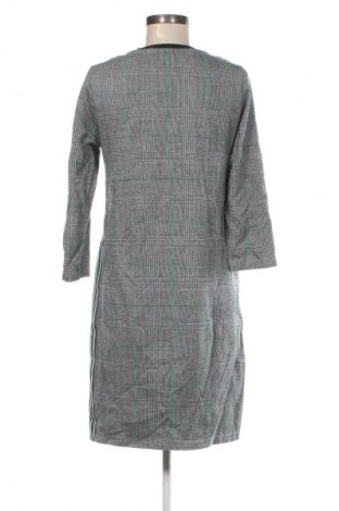 Kleid Hema, Größe M, Farbe Mehrfarbig, Preis € 5,99