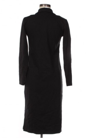 Рокля Hema, Размер S, Цвят Черен, Цена 27,99 лв.