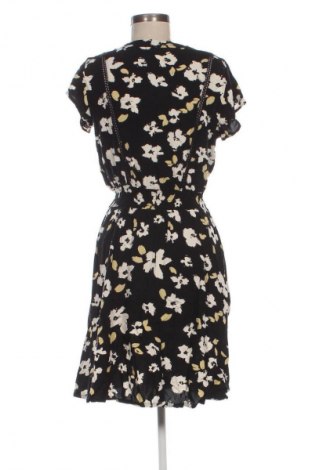 Рокля Ichi, Размер XS, Цвят Многоцветен, Цена 109,99 лв.