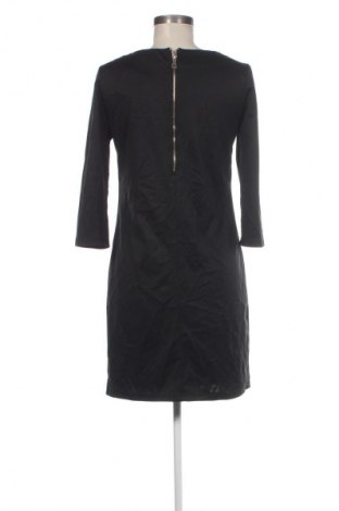 Ruha Jennifer Taylor, Méret M, Szín Fekete, Ár 2 809 Ft