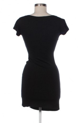 Sukienka Klass, Rozmiar M, Kolor Czarny, Cena 89,89 zł