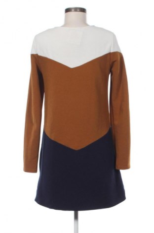 Kleid Lilie Rose, Größe M, Farbe Mehrfarbig, Preis 9,99 €