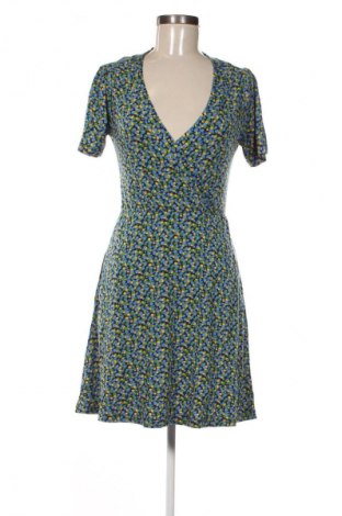 Рокля Louche, Размер S, Цвят Многоцветен, Цена 109,99 лв.