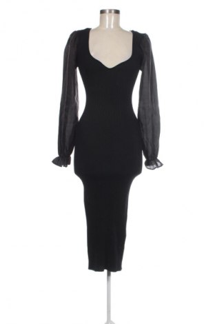 Sukienka Lynne, Rozmiar M, Kolor Czarny, Cena 294,83 zł