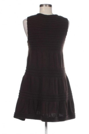 Рокля MD'M, Размер M, Цвят Кафяв, Цена 66,55 лв.