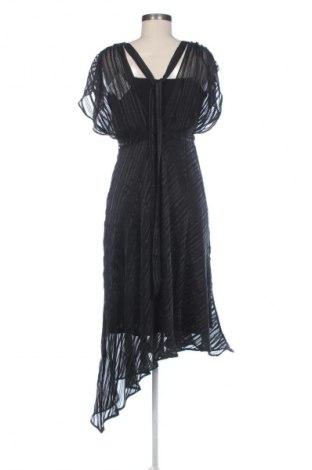 Рокля Madame, Размер M, Цвят Многоцветен, Цена 39,14 лв.