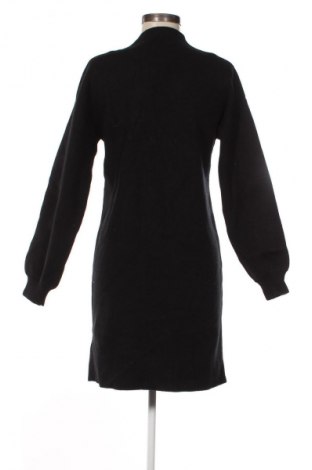 Рокля Mauvette, Размер M, Цвят Черен, Цена 109,99 лв.