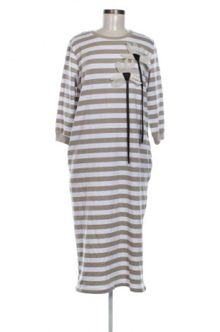 Rochie Megi, Mărime S, Culoare Multicolor, Preț 163,20 Lei