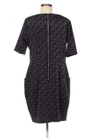 Рокля Monnari, Размер XL, Цвят Многоцветен, Цена 39,15 лв.