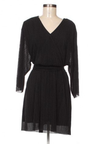 Kleid Monki, Größe XL, Farbe Schwarz, Preis 11,99 €