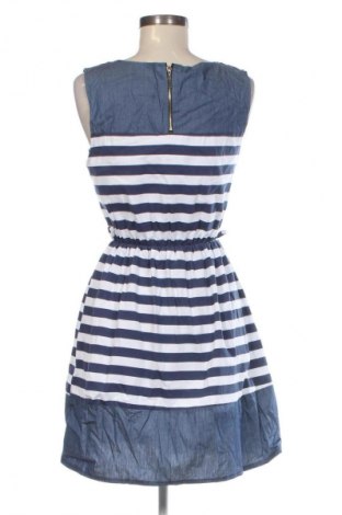 Kleid NEW COLLECTION, Größe S, Farbe Mehrfarbig, Preis 45,99 €