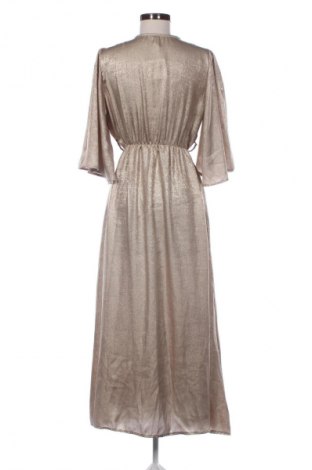 Kleid NEW COLLECTION, Größe M, Farbe Beige, Preis € 24,55