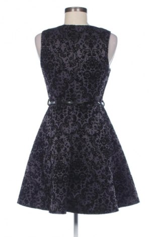 Рокля New Look, Размер M, Цвят Черен, Цена 13,29 €