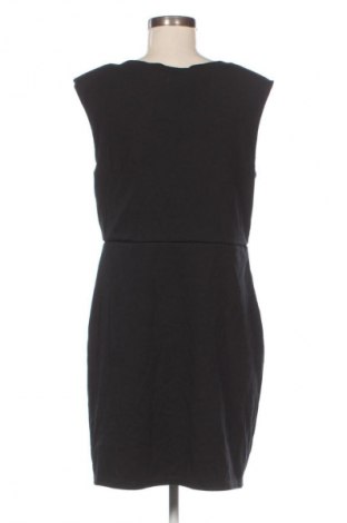 Kleid New Look, Größe XL, Farbe Schwarz, Preis 13,99 €
