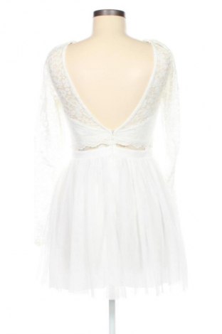 Рокля Nly Trend, Размер S, Цвят Екрю, Цена 39,88 €