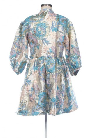 Kleid Noella, Größe M, Farbe Mehrfarbig, Preis 20,03 €